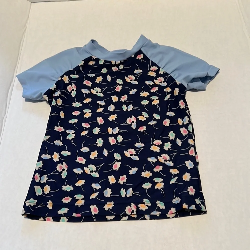 Hanna Anderson swim top size 130